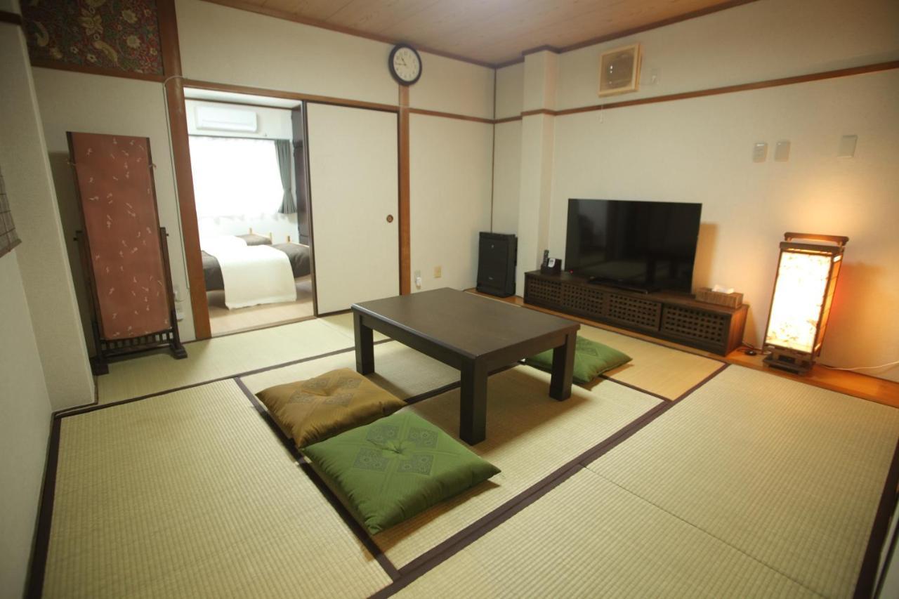Guest House Futaba Osaka Ngoại thất bức ảnh